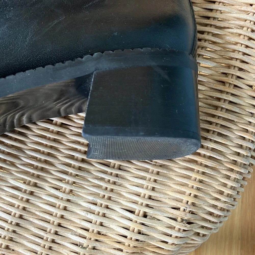 Stuart Weitzman Fur lined Ankle Boots - 8.5